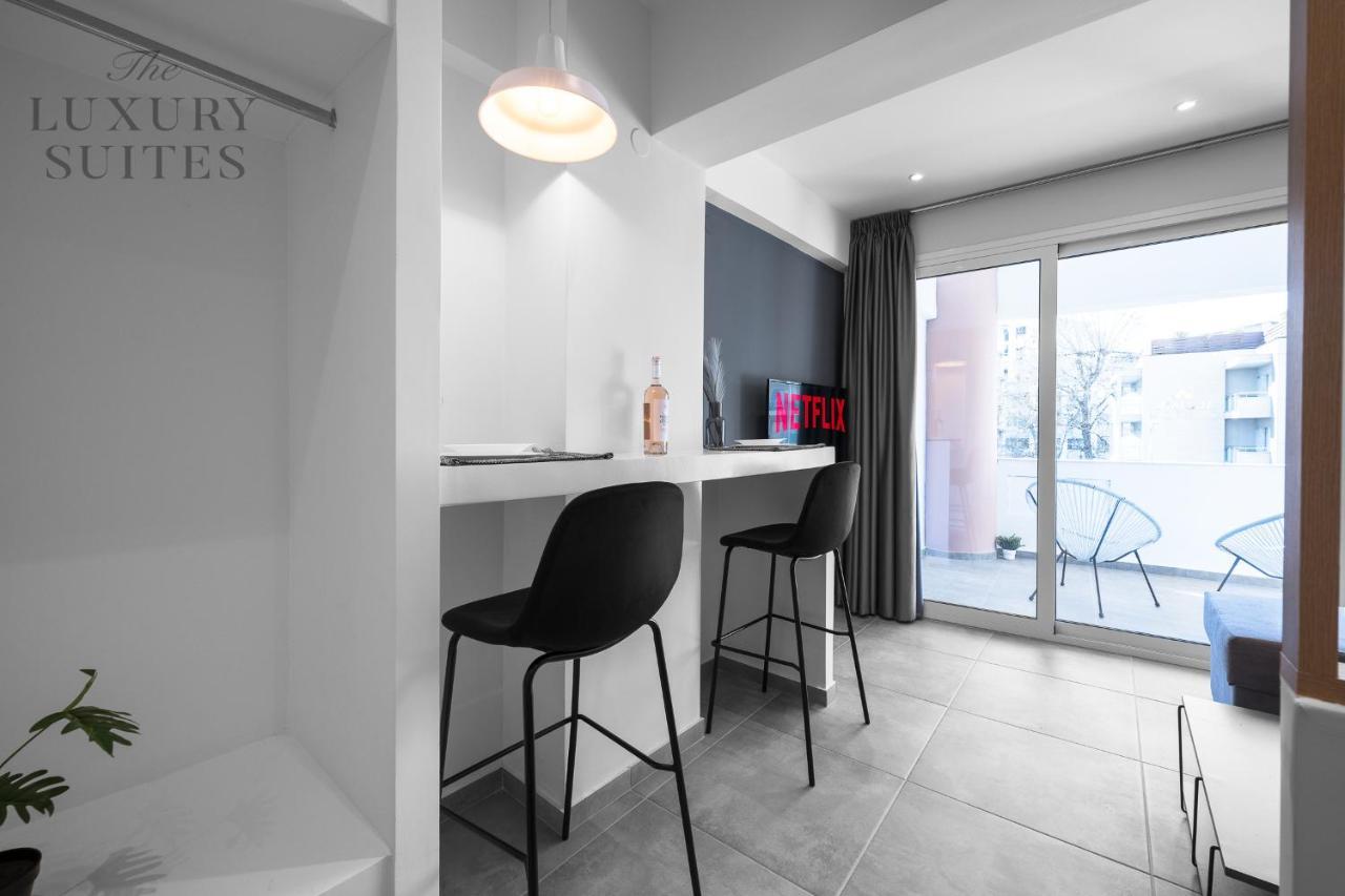 Horizon Apartments, The Luxury Suites Thessaloniki Buitenkant foto