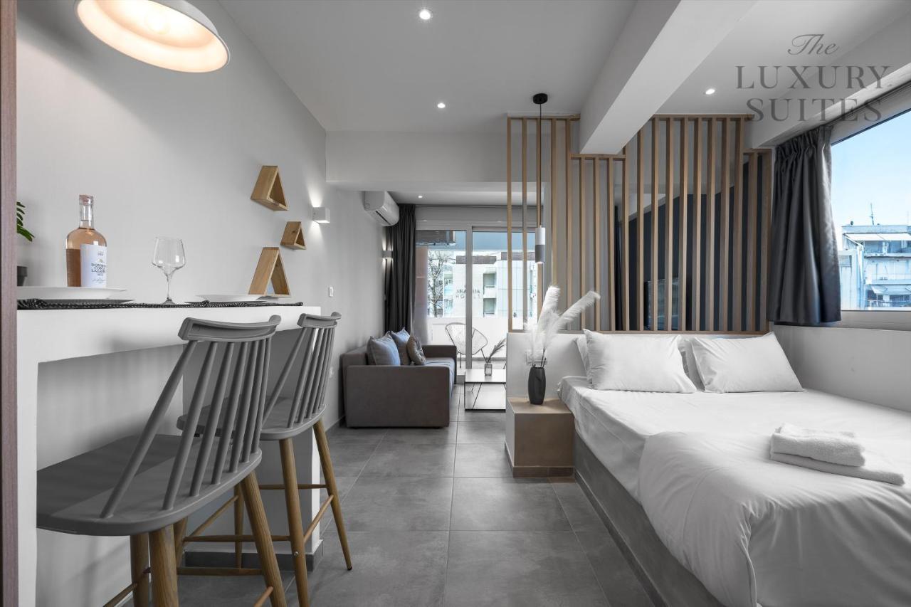 Horizon Apartments, The Luxury Suites Thessaloniki Buitenkant foto