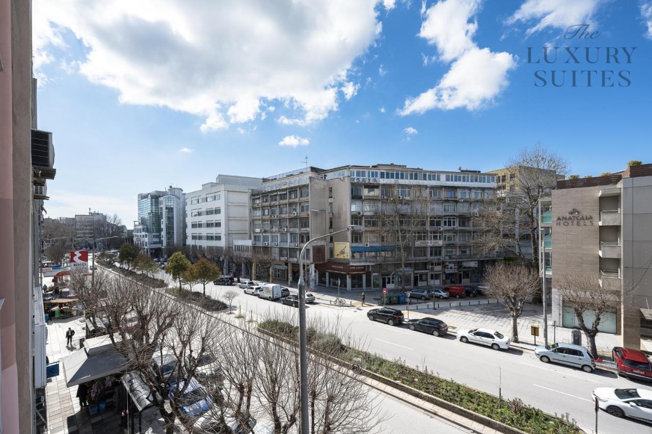 Horizon Apartments, The Luxury Suites Thessaloniki Buitenkant foto