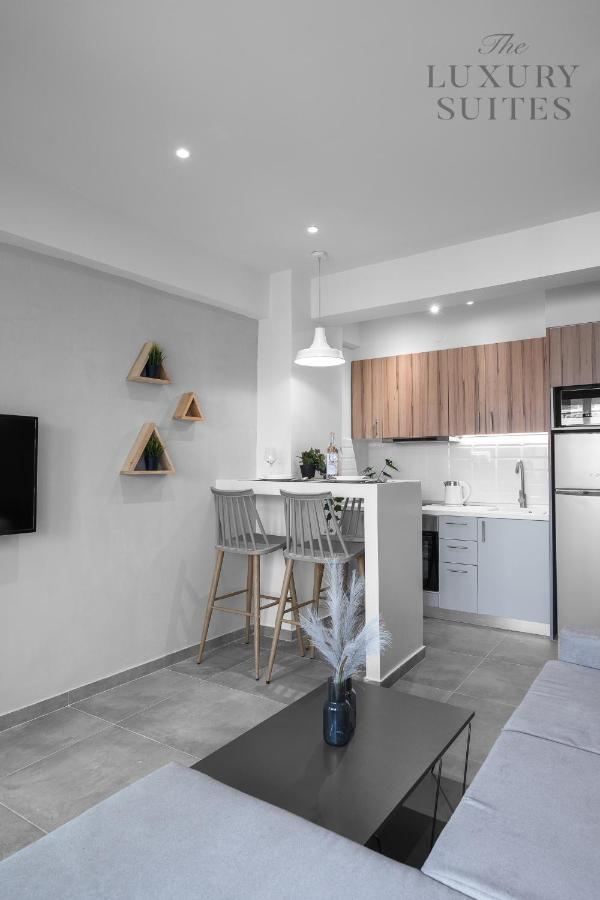 Horizon Apartments, The Luxury Suites Thessaloniki Buitenkant foto