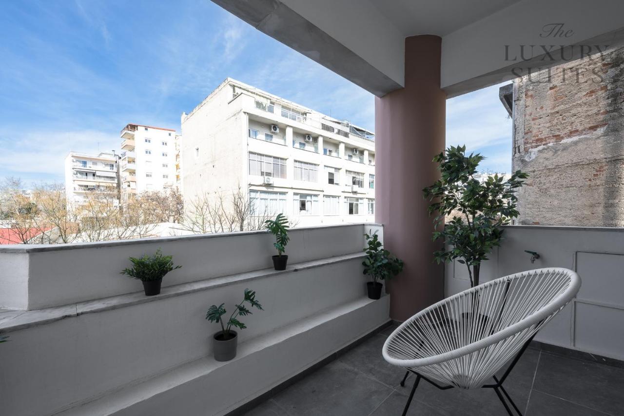 Horizon Apartments, The Luxury Suites Thessaloniki Buitenkant foto